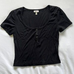 Black ribbed crop top